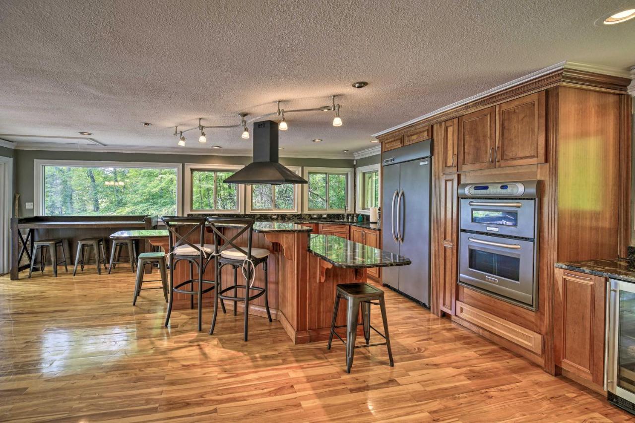 Inviting Family Abode With Dock On Norris Lake! Caryville Esterno foto